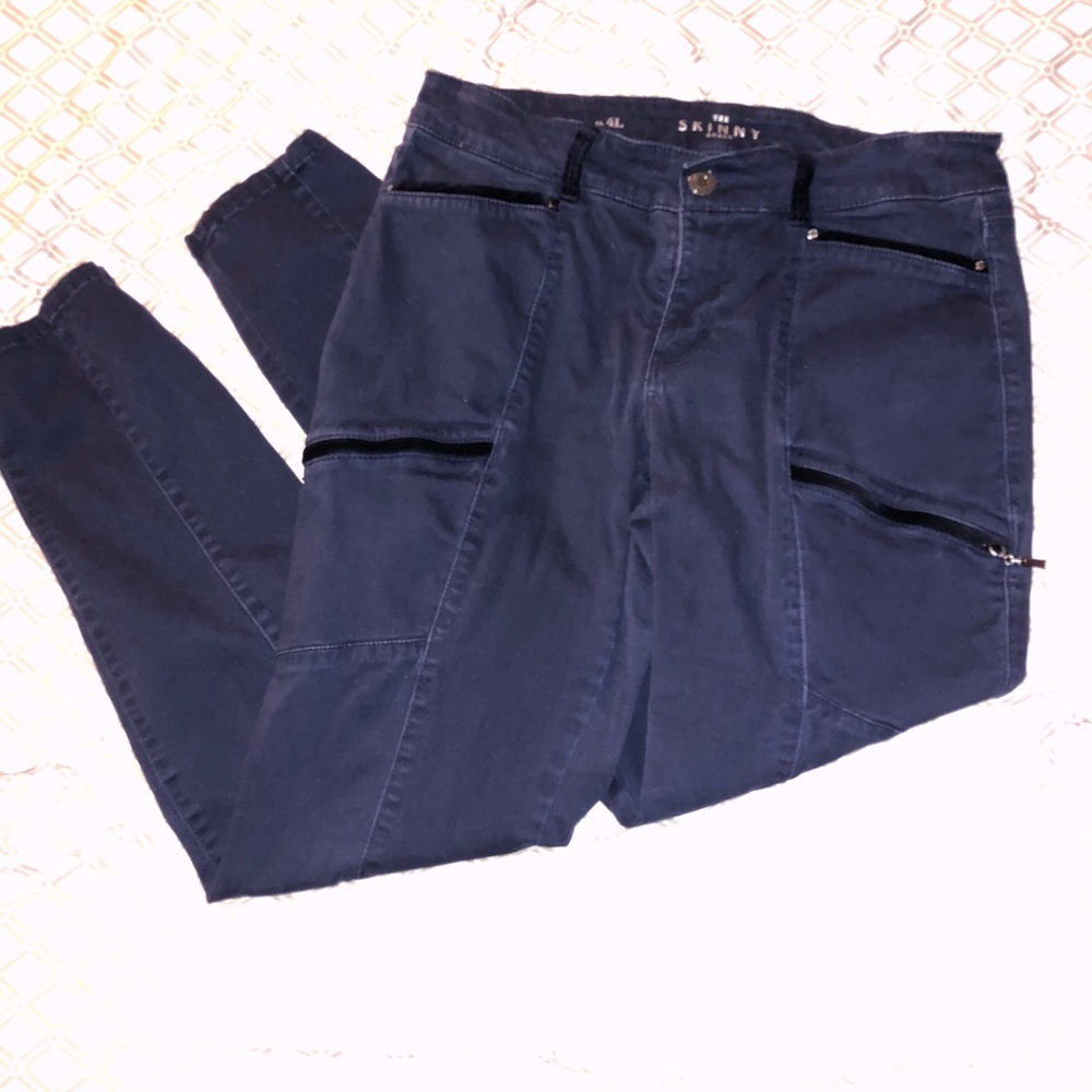 WHBM The Skinny pants with zippered pockets 4L